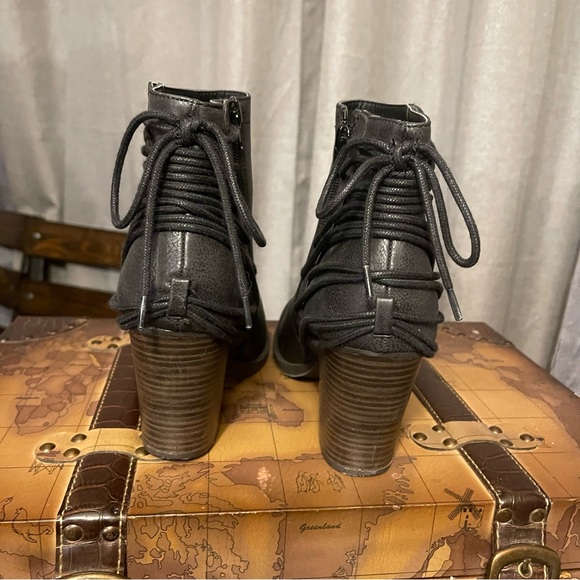 American eagle booties 9 - Picture 3 of 6